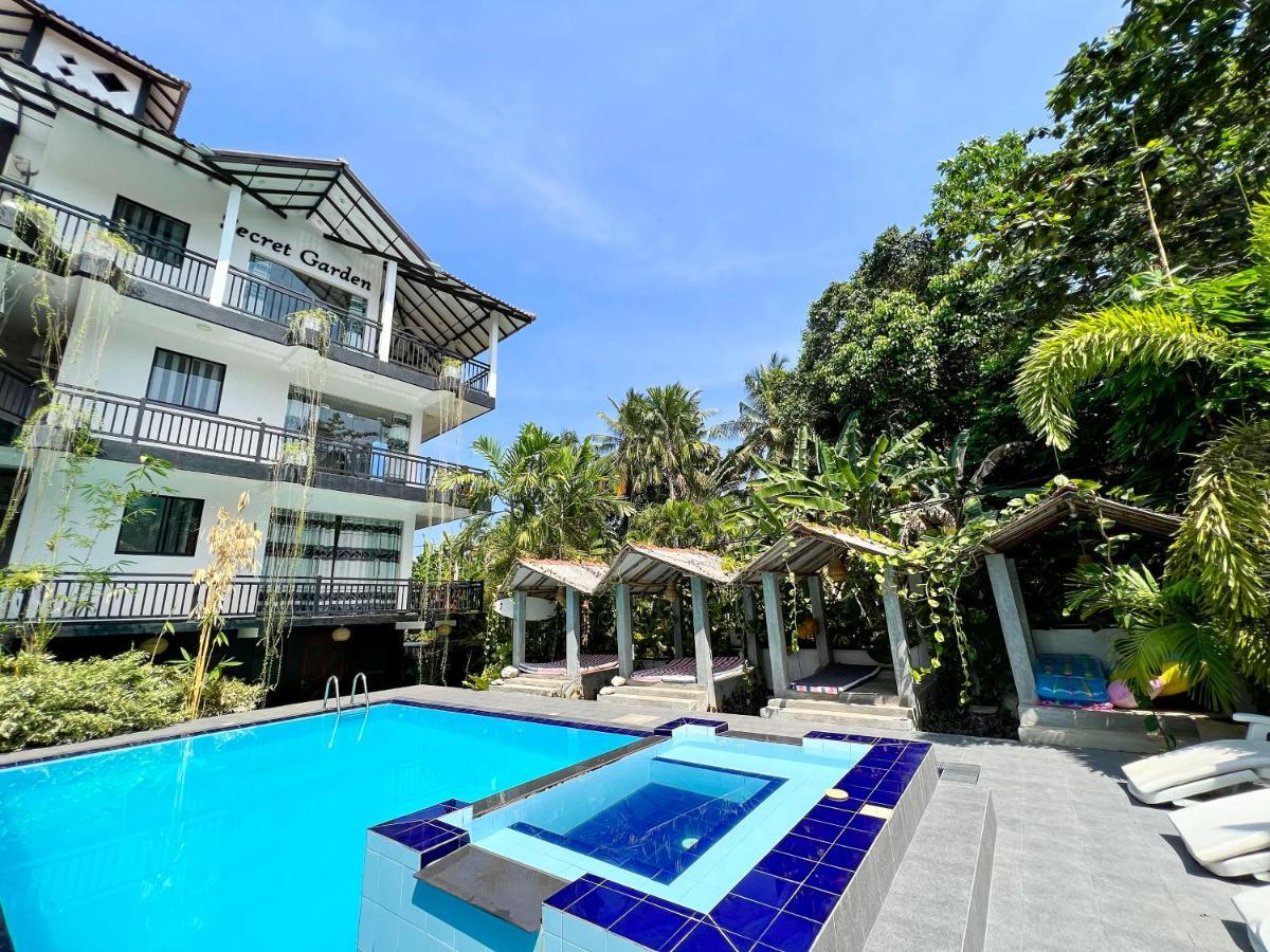 Secret Garden Hotel Hikkaduwa Exterior photo